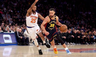 猛龙豪取8连胜，榜眼秀英格拉姆狂砍37分7篮板终迎爆发